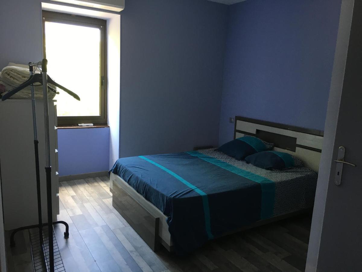 Véloce, Chambre d'Hôtes avec Salle de Bain / WC Claveyson Exterior foto