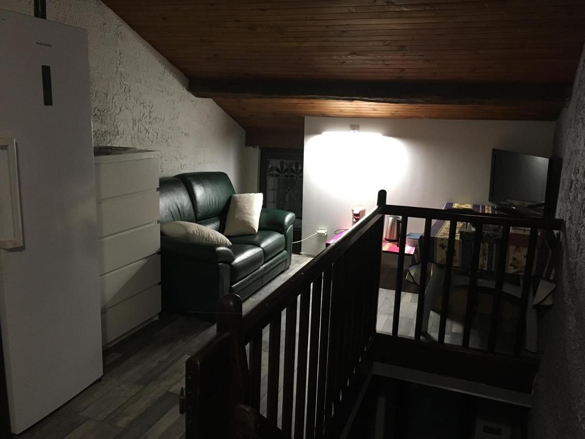 Véloce, Chambre d'Hôtes avec Salle de Bain / WC Claveyson Exterior foto
